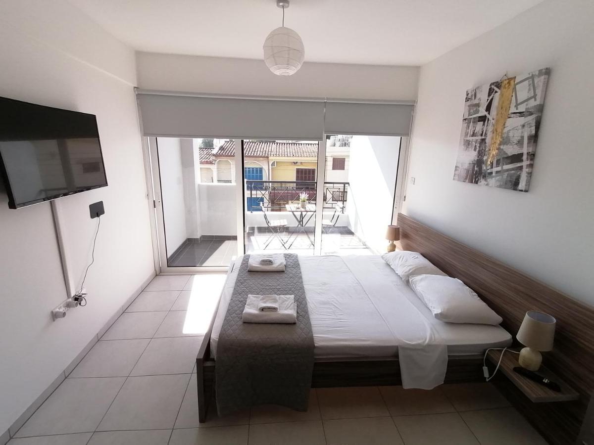 Must Stay - City Center Ларнака Экстерьер фото